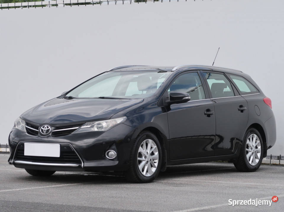 Toyota Auris 20 D4D Lublin sprzedam