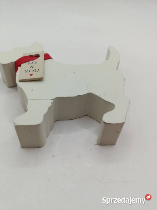 Mała drewniana figurka pies west terier cacuszko lubelskie Zamość