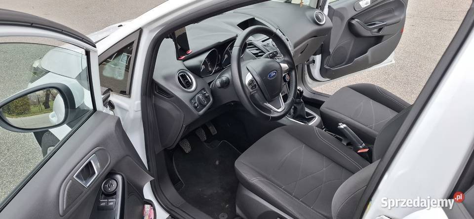 Ford Fiesta 2015 Salon Polska 2015r śląskie