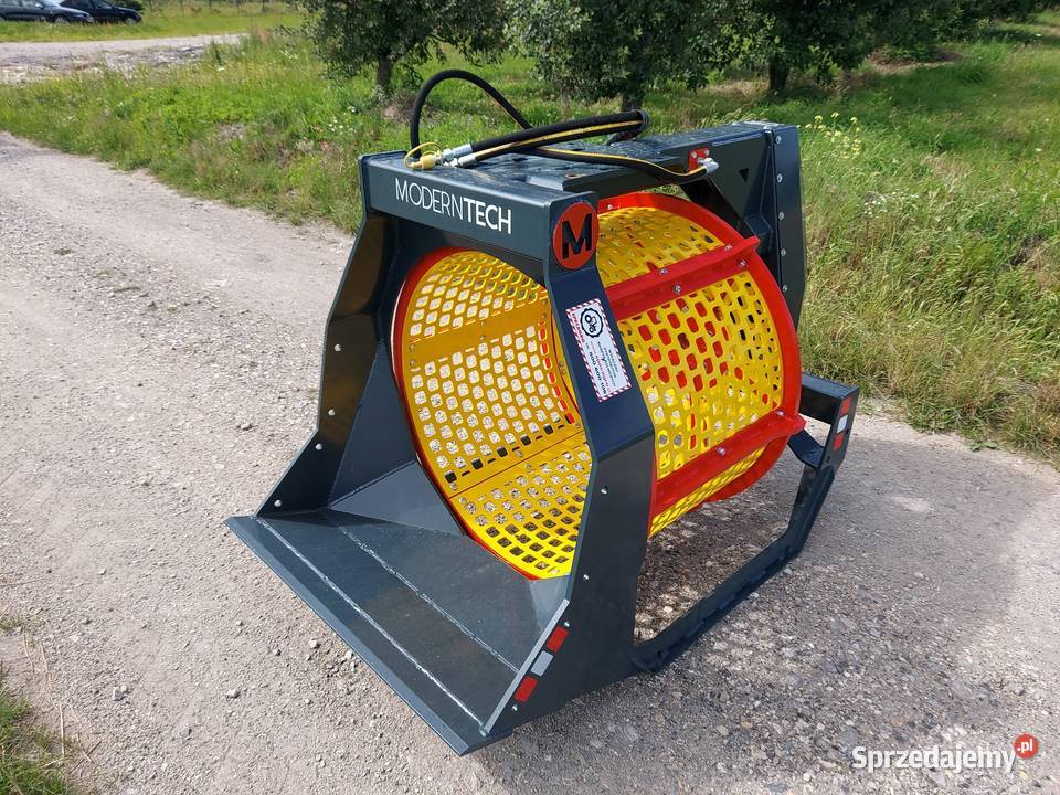 Przesiewacz łyżkowy do ziemi gruzu torfu na