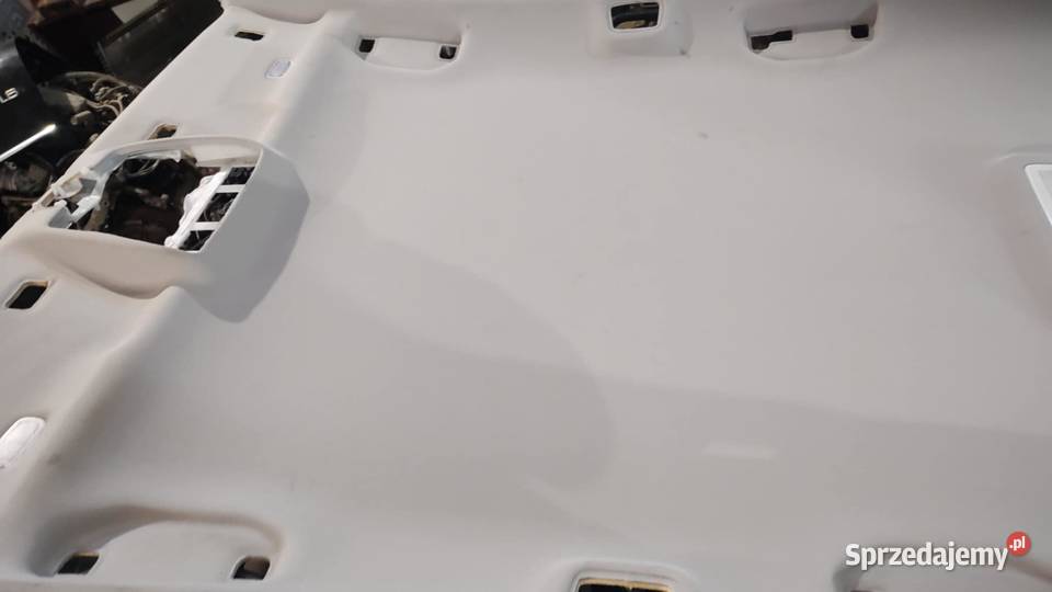 Podsufitka Mercedes w204 lift kombi Książ Wielkopolski