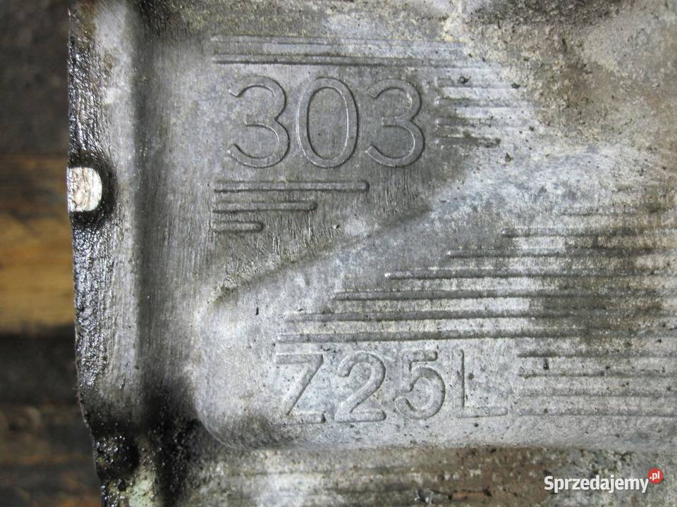 SUBARU LEGACY 25 B 163 07R EJ25 Z25L BLOK świętokrzyskie