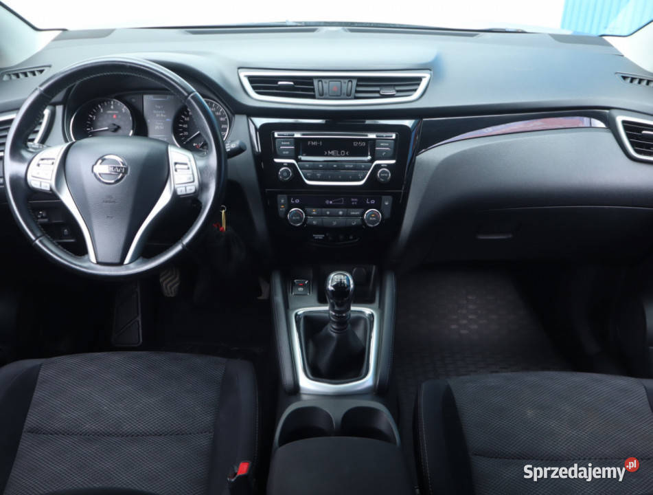 Nissan Qashqai 12 DIGT SUV