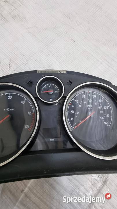 LICZNIK ZEGARY OPEL ASTRA H III ANGLIK UK osobowe