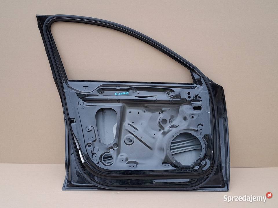 AUDI A4 B9 LIFT DRZWI LEWY PRZÓD LEWE PRZEDNIE