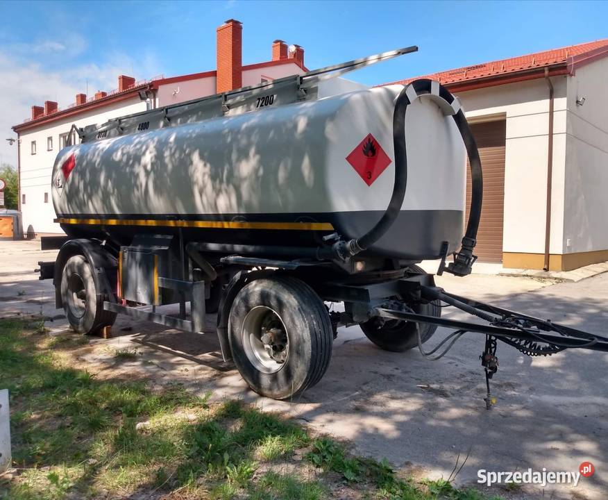 Przyczepa cysterna Bugaj