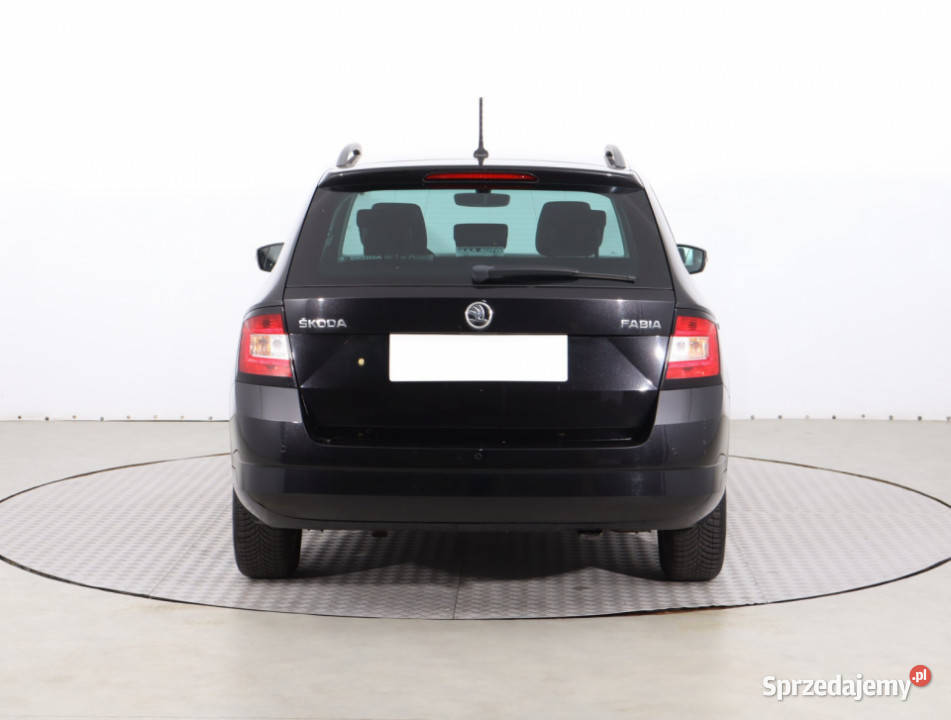 Skoda Fabia 12 TSI czujnik deszczu Piaseczno