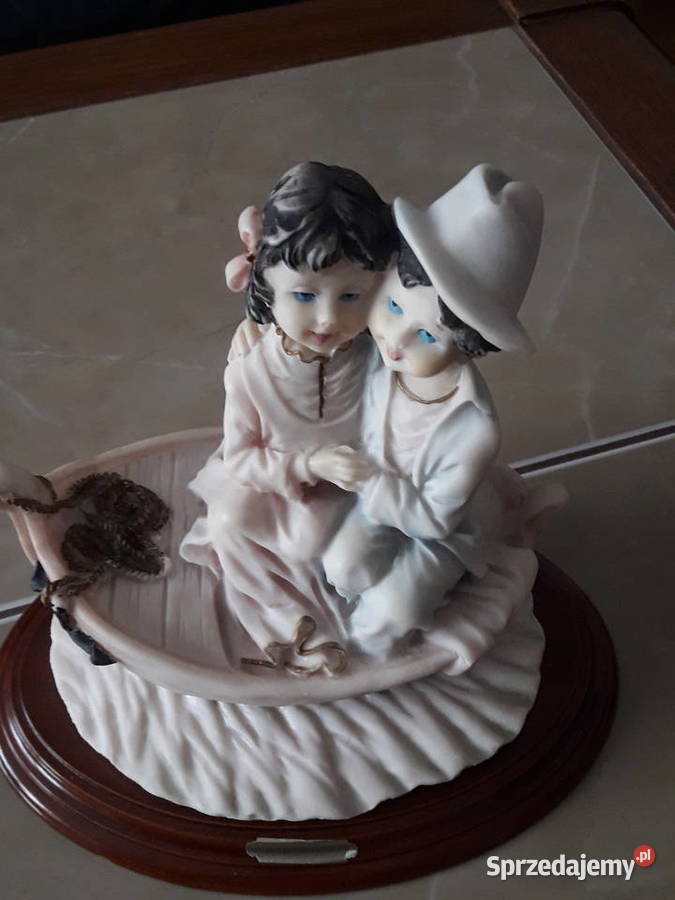 Włoska figurka para zakochanych na łodzi Dekoracje i ozdoby Janów Lubelski