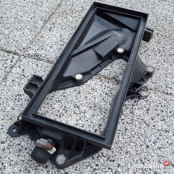 Audi 80 90 100 23 NG Obudowa filtra powietrza Dębica sprzedam