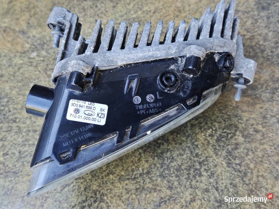 Lewy halogen przeciwmgielny LED Volkswagen Lichty sprzedam