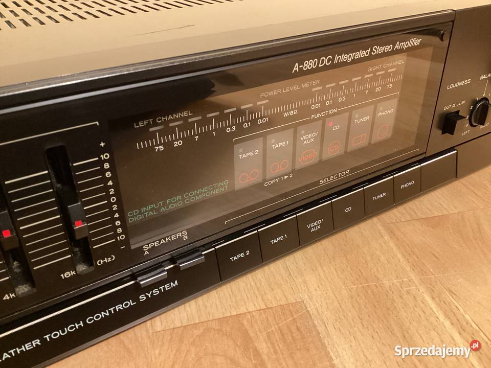 Wzmacniacz Equalizer TEAC A880 SPRAWNY ładny