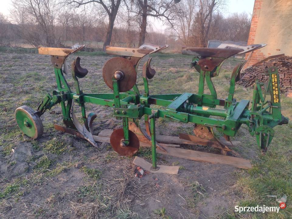 Pług 3 skibowy obrotowy gassner