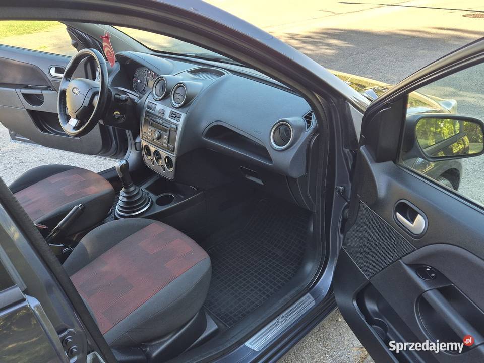 FORD FIESTA LIFT 13B OPŁACONY Z NIEMIEC KLIMA Końskie sprzedam