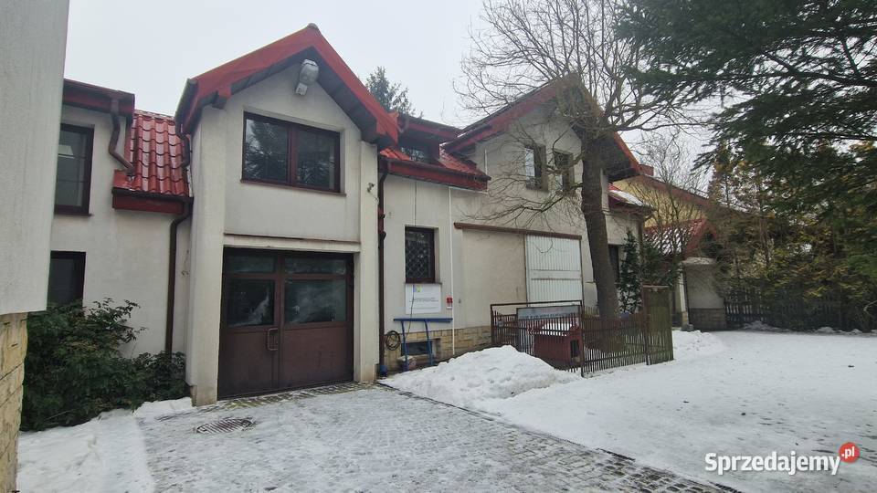 NIeruchomość zabudowana 2055m2 budynki 1039m2 Piotrków Trybunalski