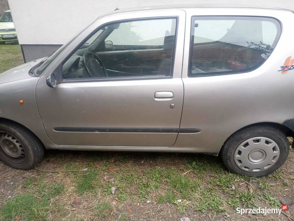 Sprzedam auto osobowe Seicento Siciska