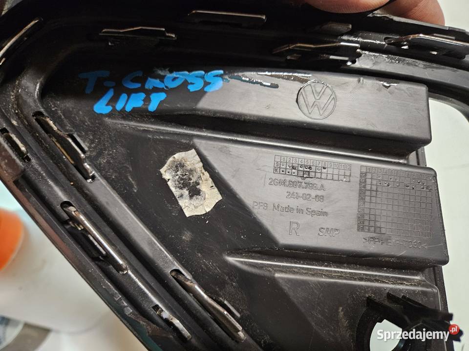 VW TCROSS LIFT KRATKA PRAWA ZDERZAKA PRZÓD wielkopolskie Międzychód