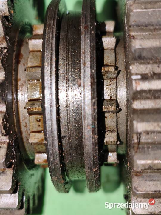 Wałek tryby skrzyni biegów że wstecznym Dniepr Leszno sprzedam