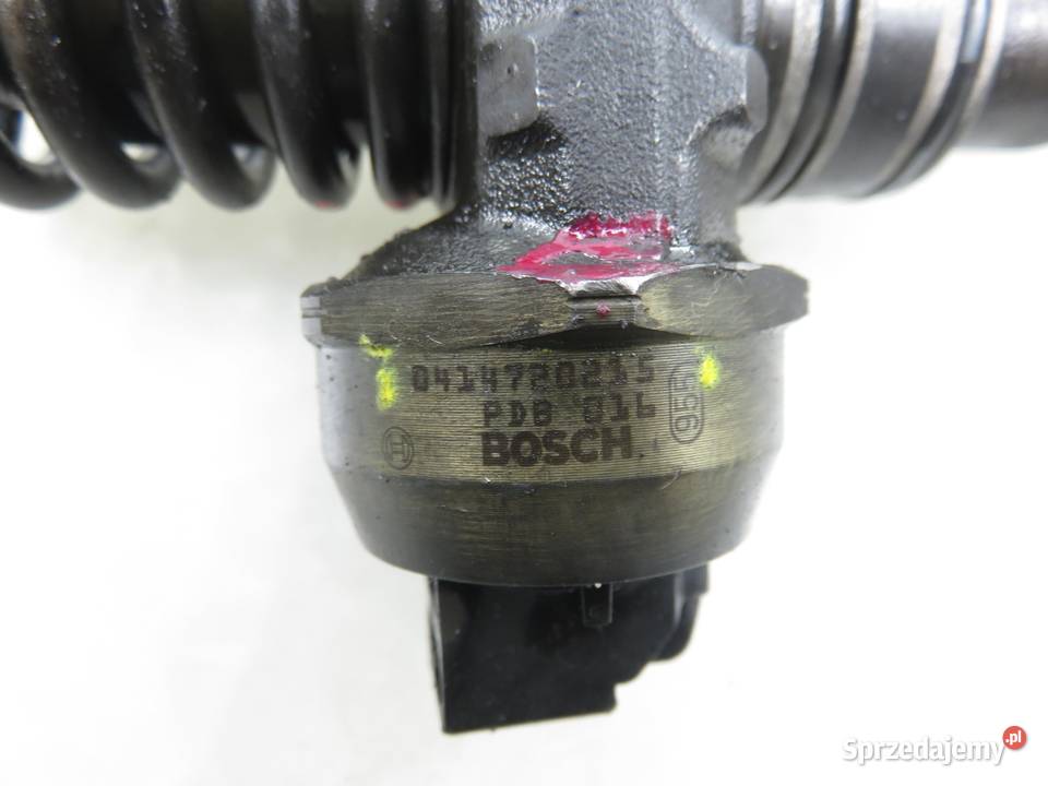 POMPOWTRYSKIWACZ VW GOLF V 19 TDI 038130073AG Pompowtryskiwacze małopolskie