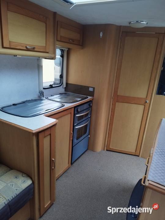 Przyczepa kempingowa Compass Corona Kempingowe podkarpackie Krosno