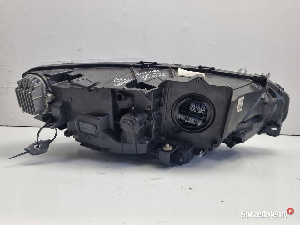 LAMPA LEWA Volvo XC60 II 1723r PRZEDNIA lewy lubelskie Rudka