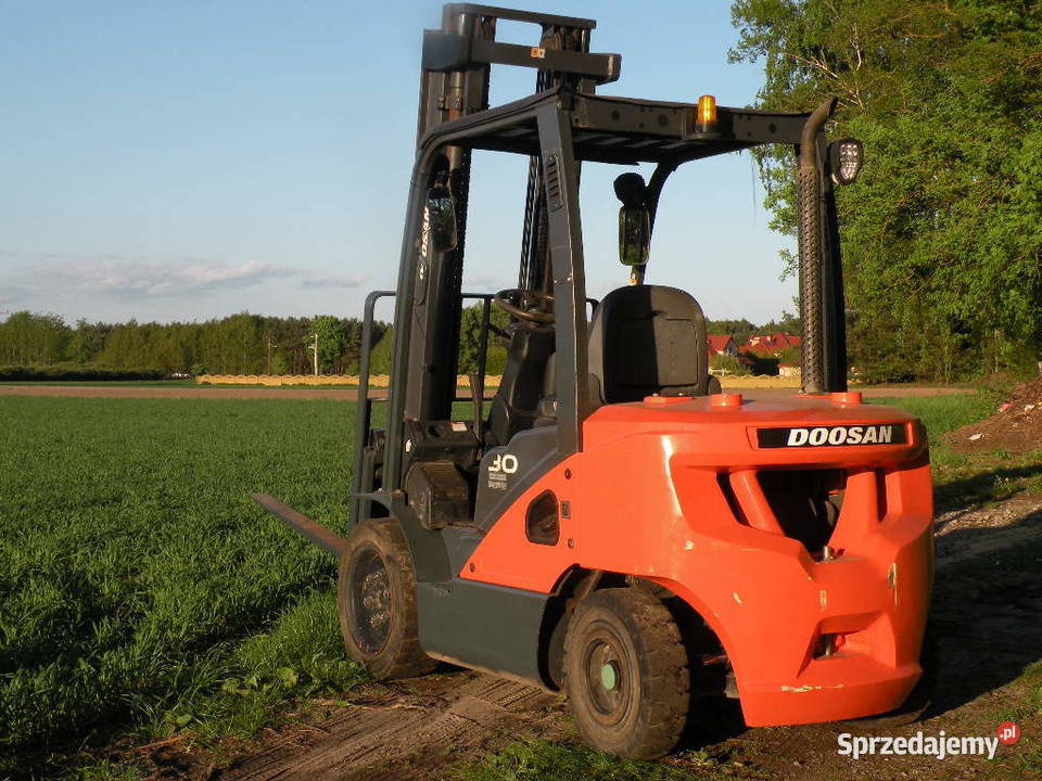 Wózek Widłowy Doosan D30 Diesel 2018r Wózki widłowe Złoczew