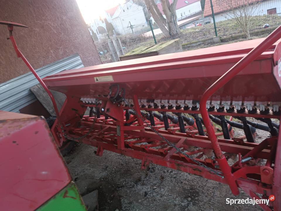 Siewnik zbożowy 3mFamarol Samotwór