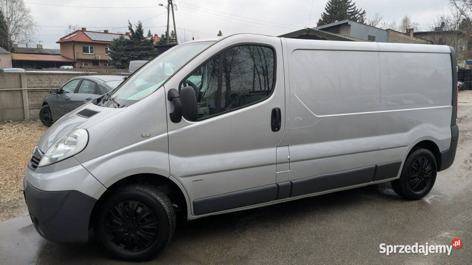 Opel Vivaro Long 20D115 Ciężarowy 3Osoby śląskie Częstochowa sprzedam