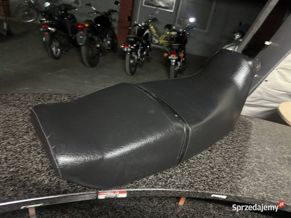 SUZUKI GSX 1100G Siedzenie Kanapa Fotel