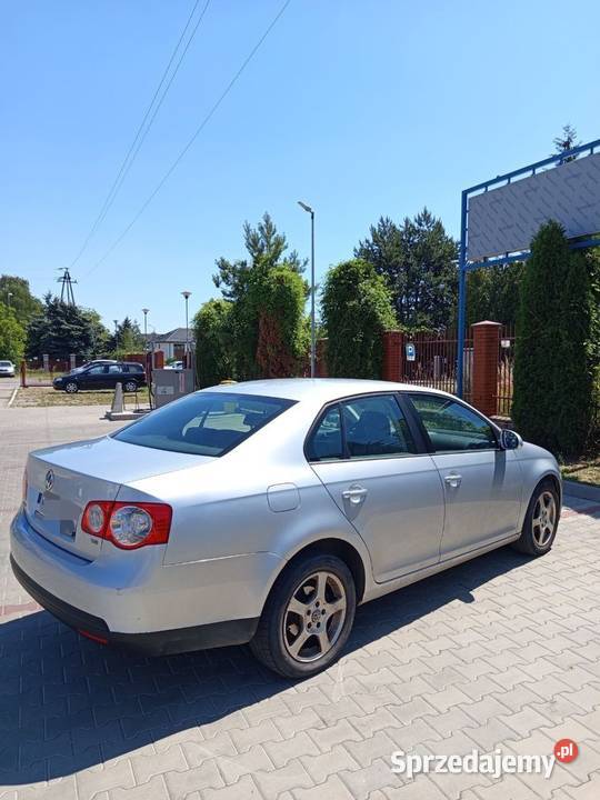 Volkswagen Jetta Sprzedam VW Jetta 14 TSI 2009 Zarejestrowany w Polsce Jetta Grójec