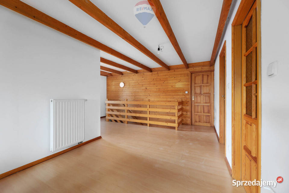 Przestronny dom z kominkiem i sauną BB Rok budowy 2000 Sprzedaż Bielsko-Biała sprzedam