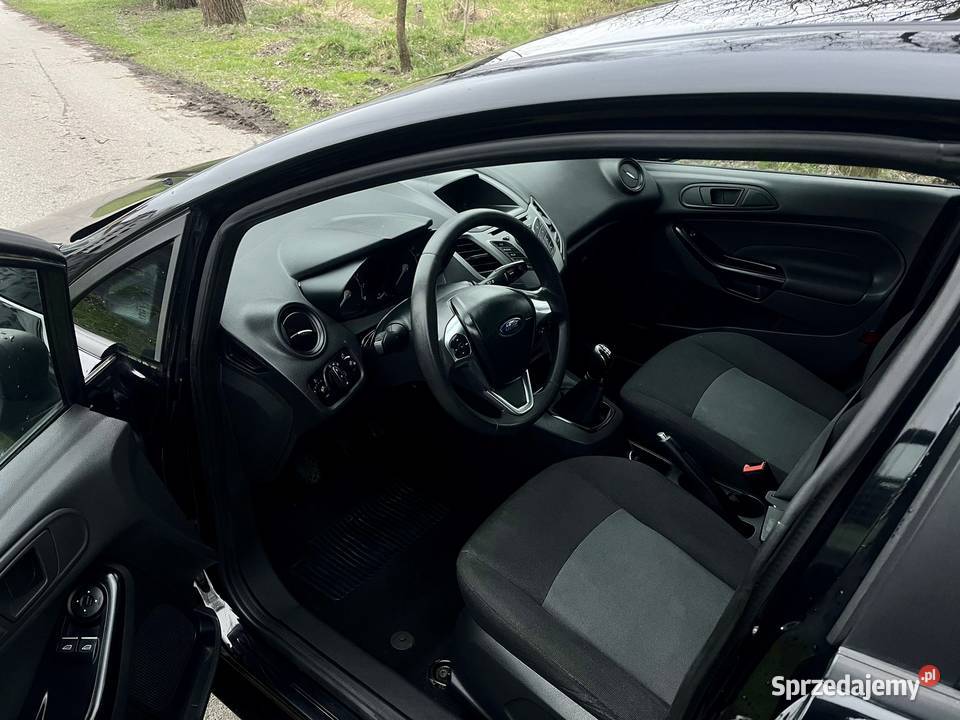 Ford Fiesta MK7 Lift 2016 125 benzyna super stan Stalowa Wola