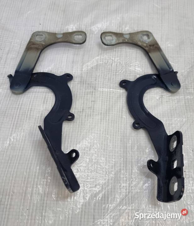 FORD FIESTA MK8 ZAWIAS MASKI LEWY PRAWY