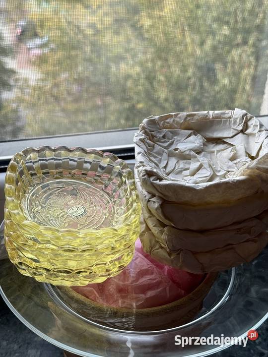Miseczki na przekąski Bohemia sygnowane Porcelana i szkło Mielec