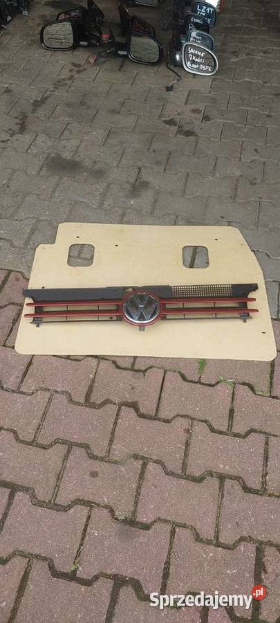 Grill atrapa VW GOLF IV 1J0853651G Szczecin