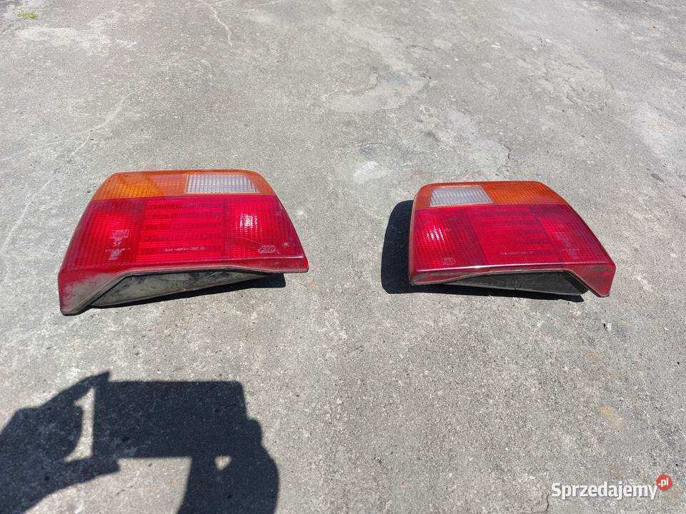 Polonez Caro komplet tylnych lamp zespolonych osobowe Zaborówek