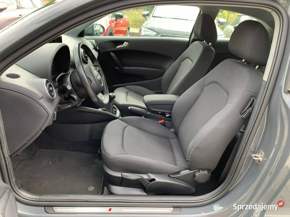 Audi A1 10 TFSI 95 SLine Klima PDC 8X 2010