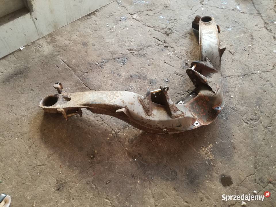 Tylna belka sanki zawieszenia Mercedes w123 osobowe Kosarzew-Stróża