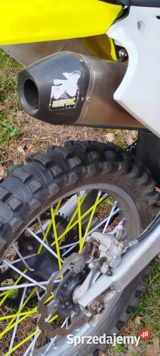 Suzuki RMZ 250 4T Akrapowic