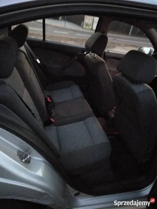 Skoda Octavia 2002 r z instalacją LPG