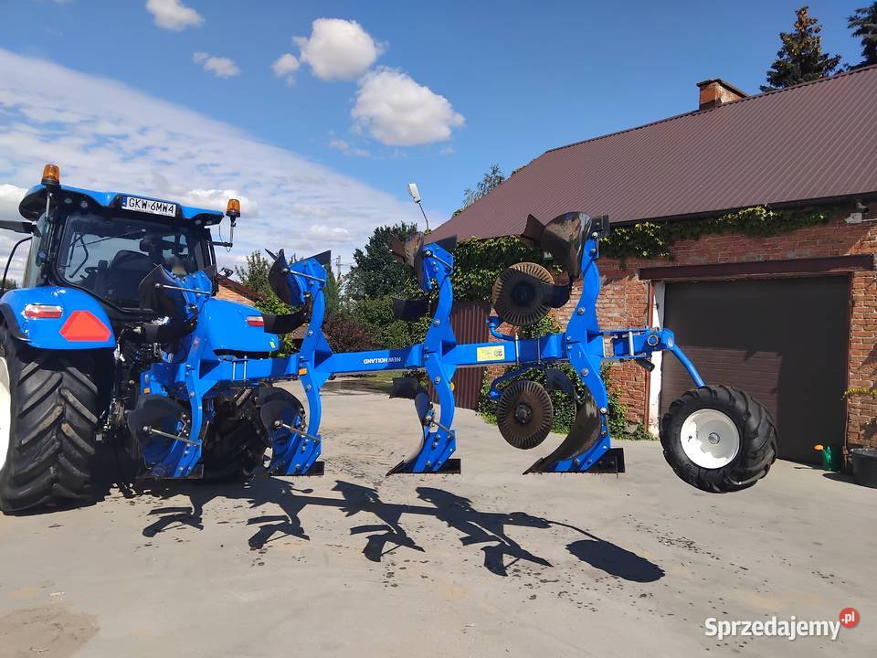 Pług 4 Newholand Pługi pomorskie Glina