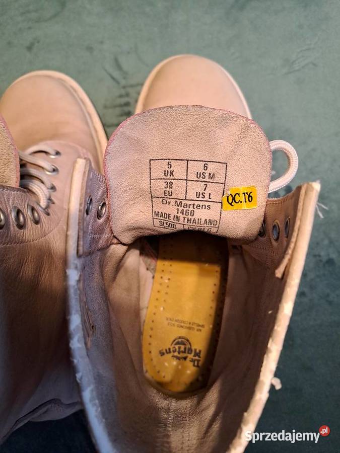 Kultowe Martensy damskie Dr. Martens Głogów