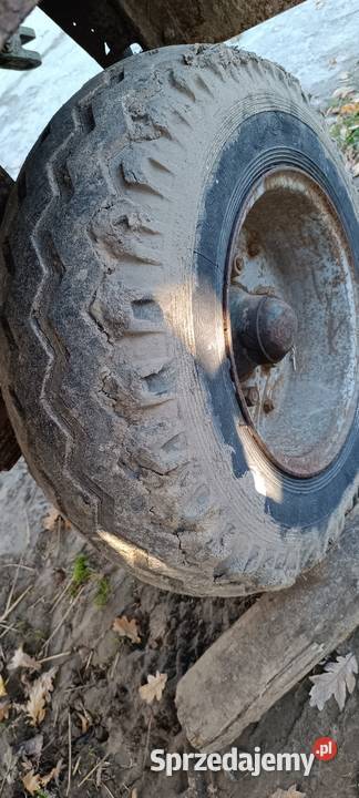 Przyczepa d35 kaczka sztywna Autosan Sanok Rolnictwo Markowa