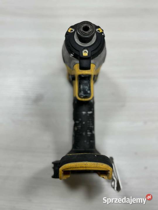 Zakrętarka udarowa DeWalt DCF887 sprzedam