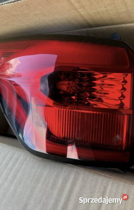 Lampy tylne Kuga Sułoszowa sprzedam