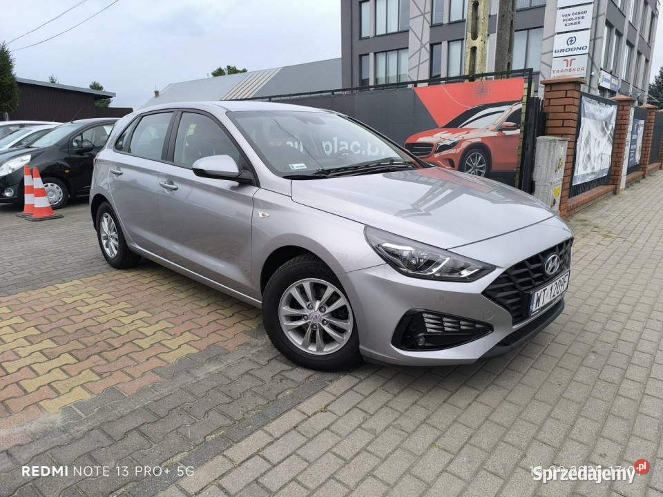 Hyundai i30 15DPi 16V 110 Klimatyzacja Czujniki garażowany