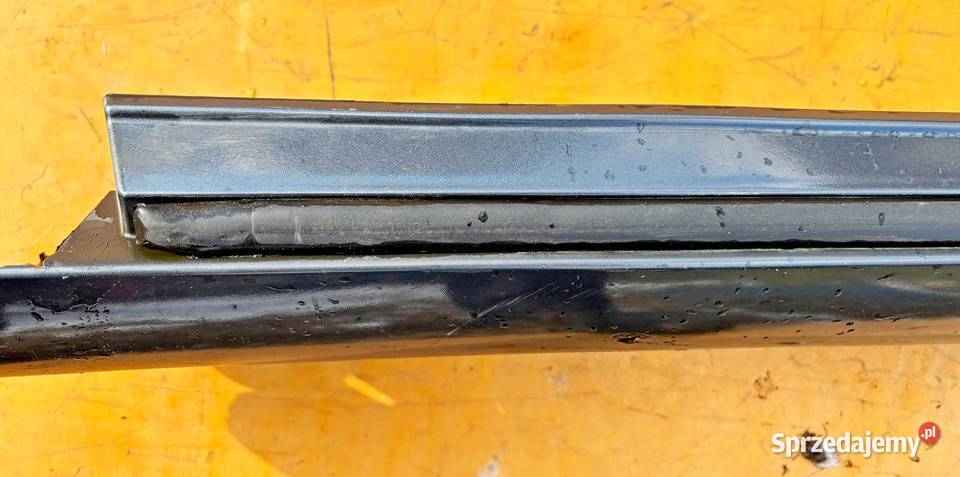 LISTWA PROGOWA LEWA 7585205010 TOYOTA AVENSIS Progi mazowieckie Radom