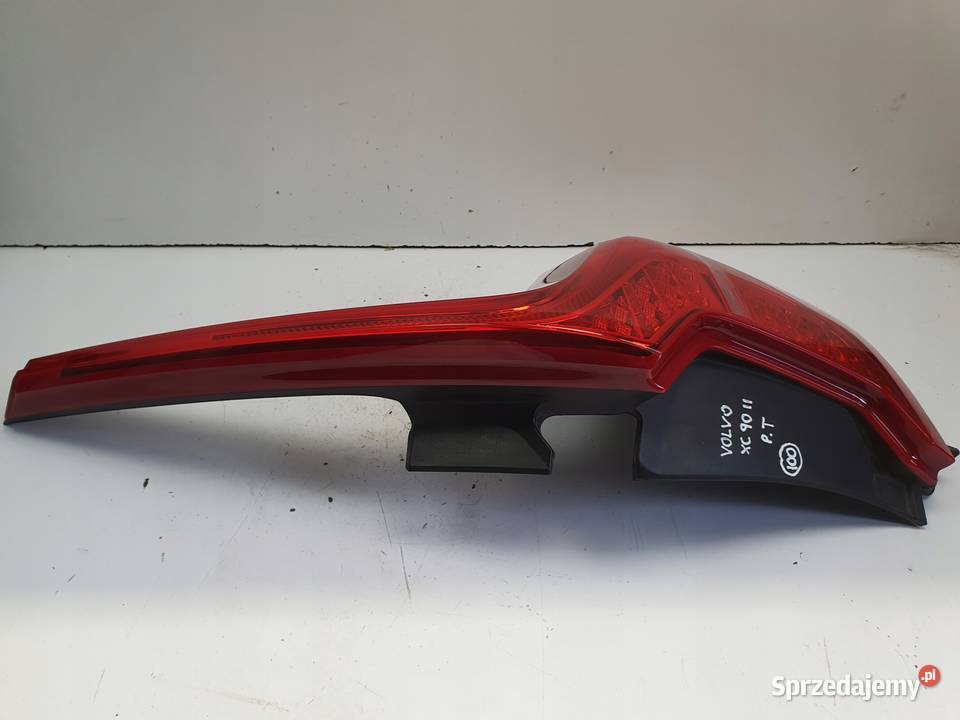 LAMPA PRAWA Volvo XC90 II Led TYLNIA TYLNA prawy osobowe Oświetlenie Rudka sprzedam