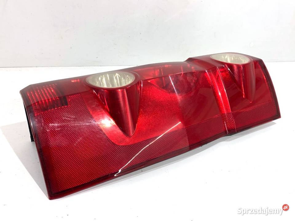 LAMPA PRAWY TYŁ VW CARFTER 30 35 M611548 Bus