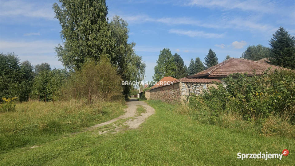 sprzedaży działki Cholerzyn 800m2 małopolskie