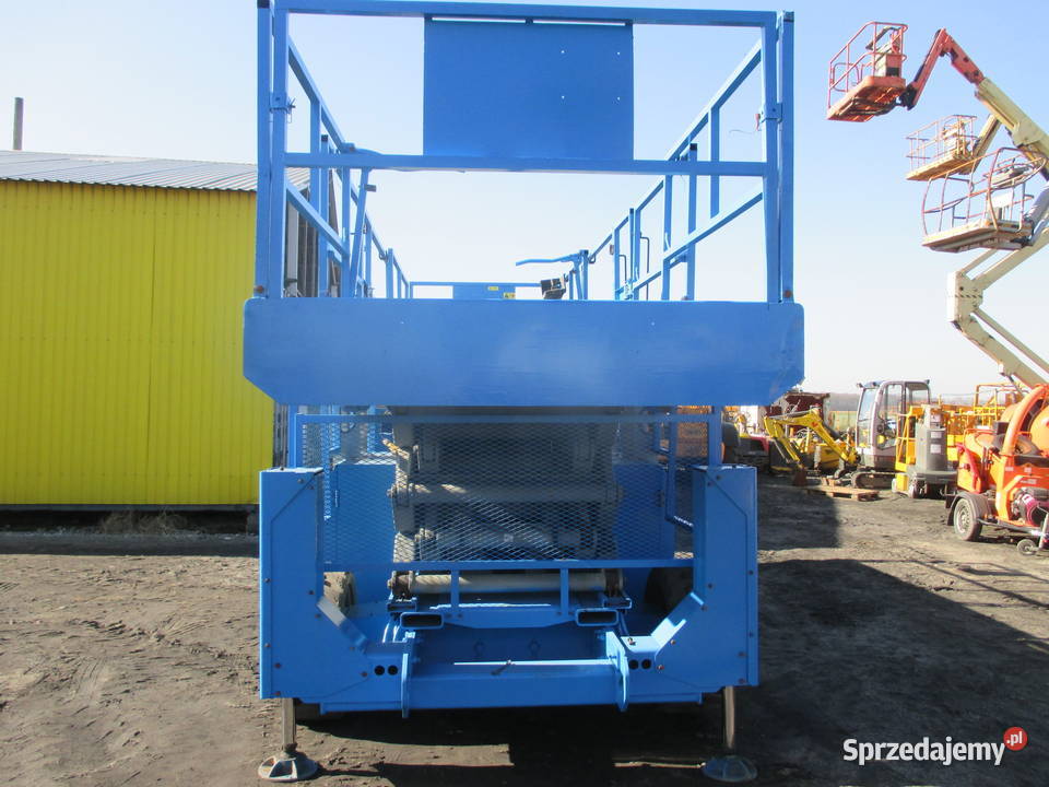 Podnośnik nożycowy spalinowy Genie GS 4390 RT Pleszew